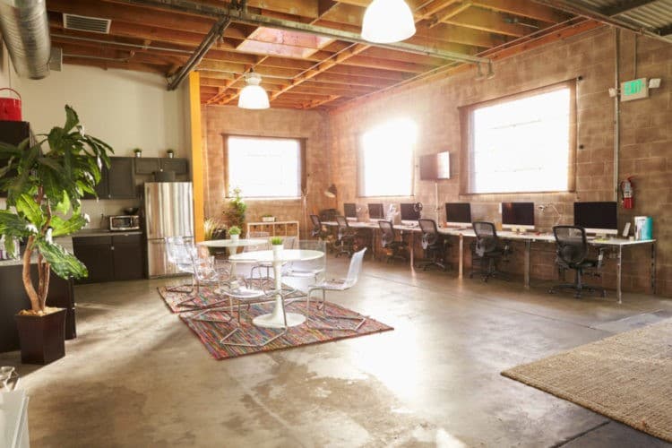 Espace de coworking OfficeLikeHome à Oberhaching - photo 3