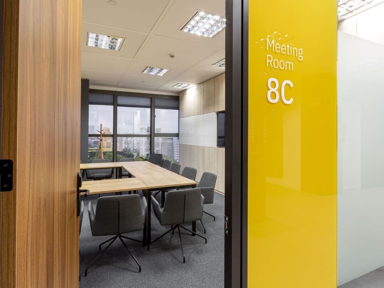 First Workplaces Plaza De Castilla