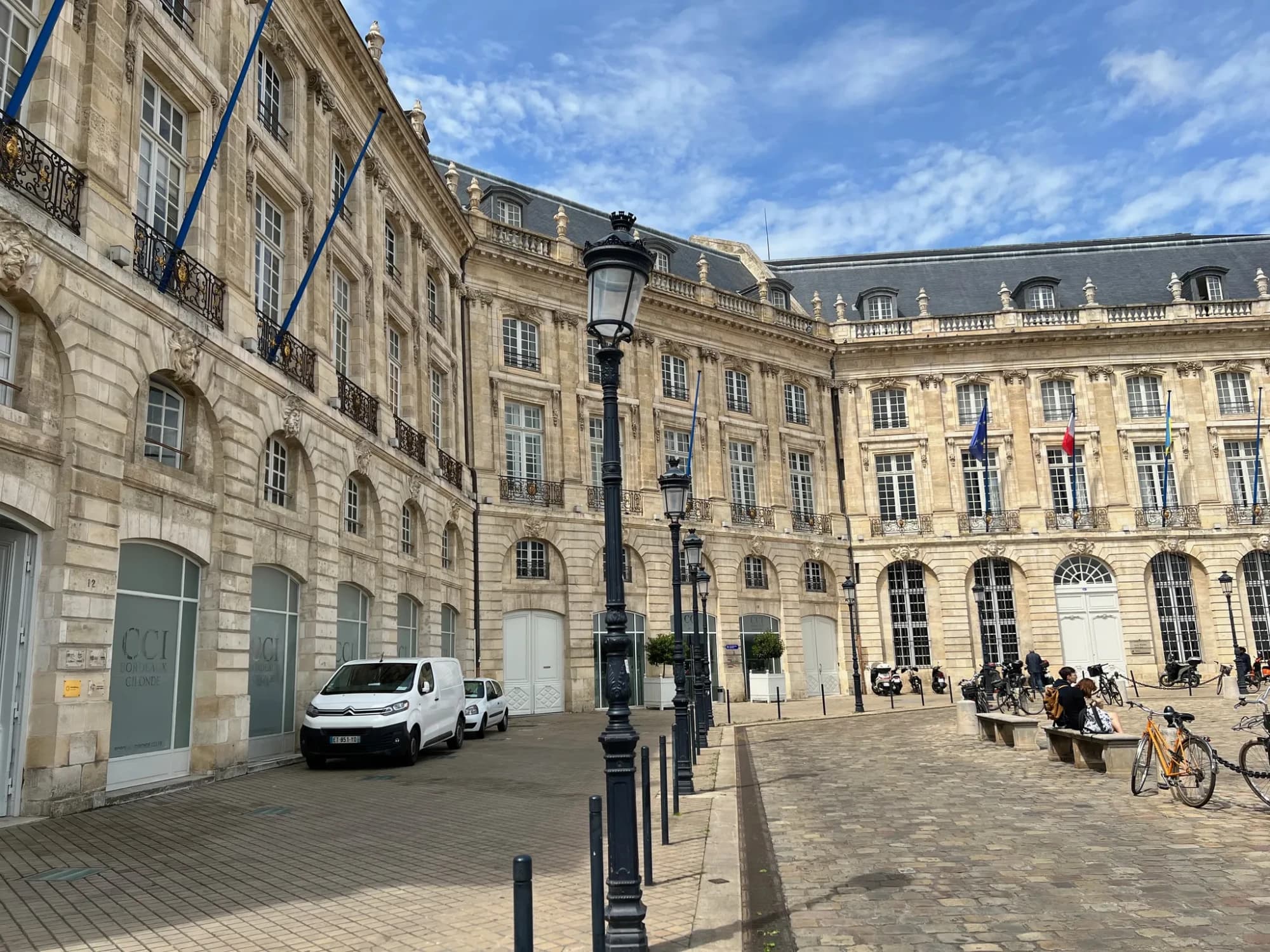 Hiptown - Hiptown Place de la Bourse