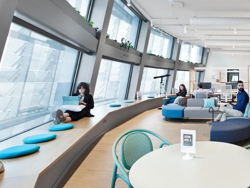 Coworking Loom Glories
