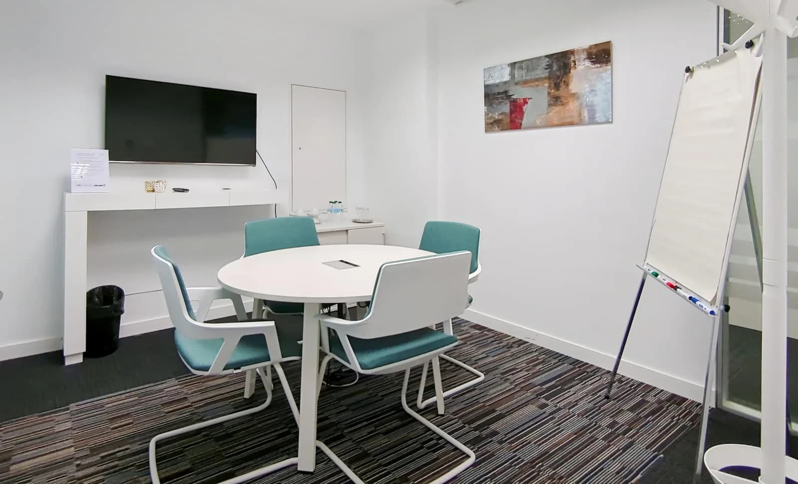 Regus - Avenida America