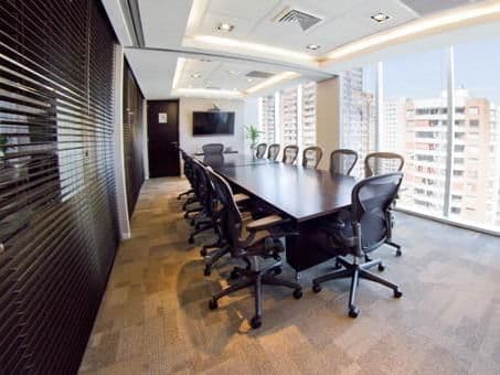 Regus Cerro el Plomo
