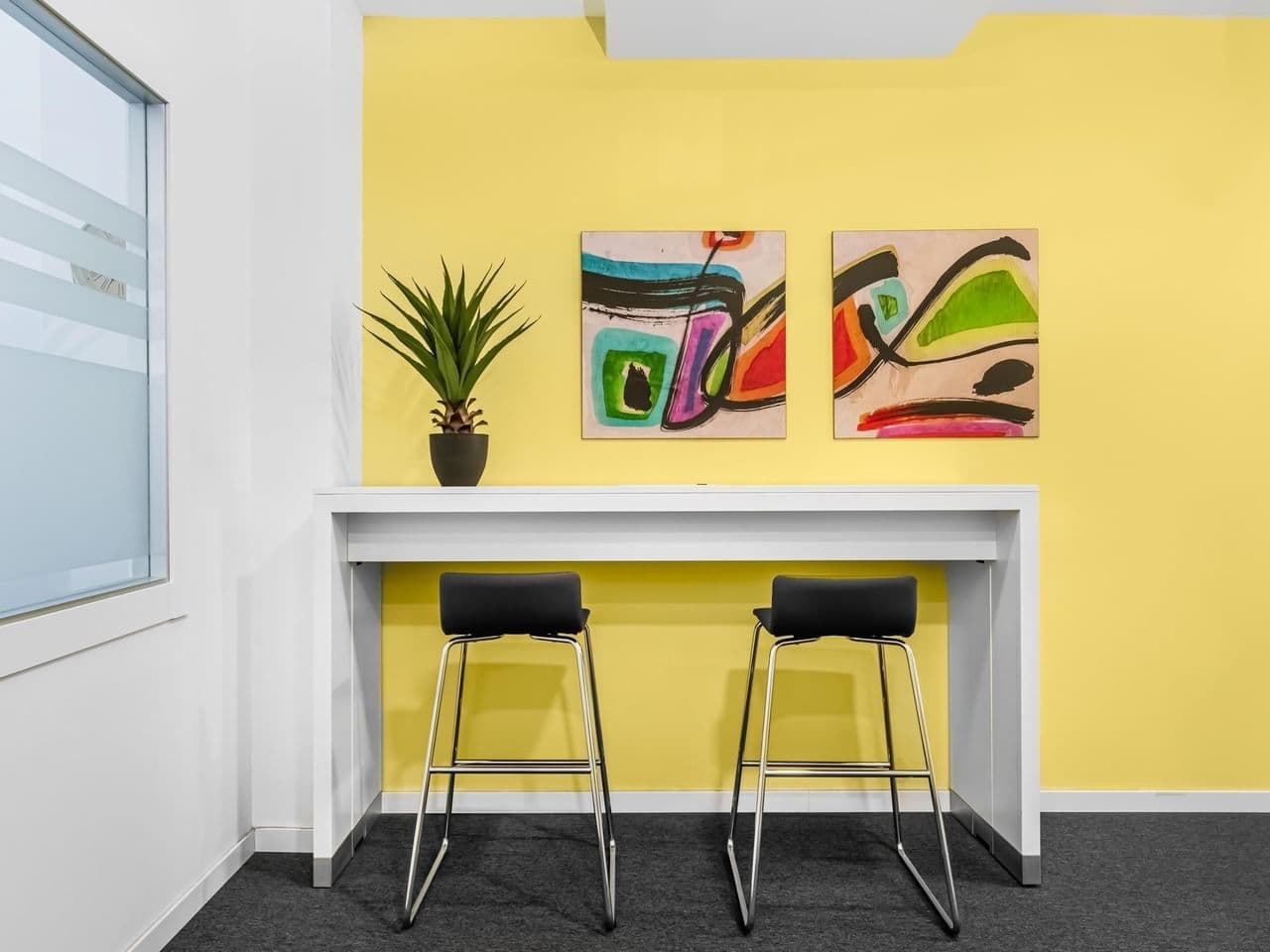 Regus - Galia Building