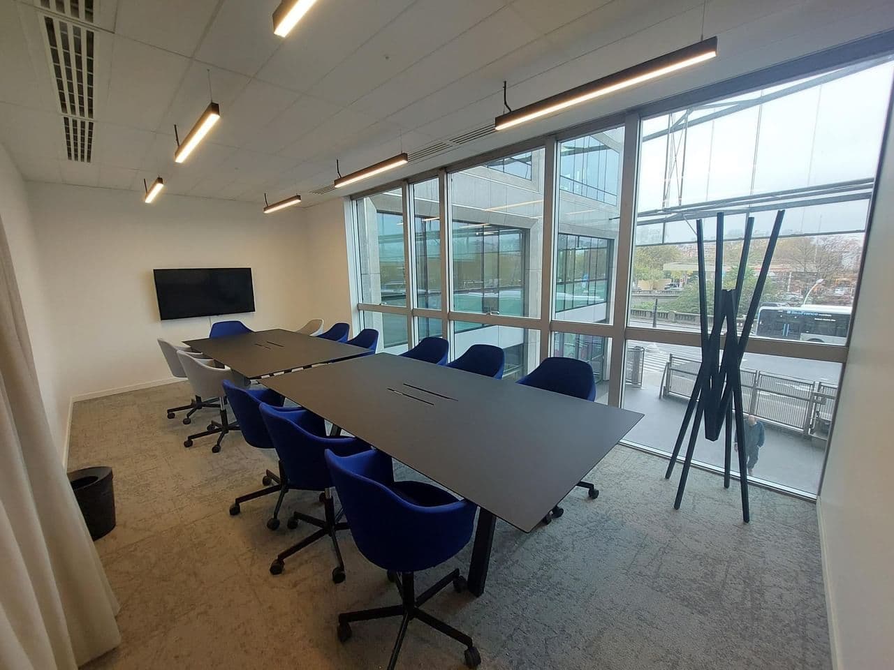 Regus (IWG) - Regus - Paris Porte d'Orléans