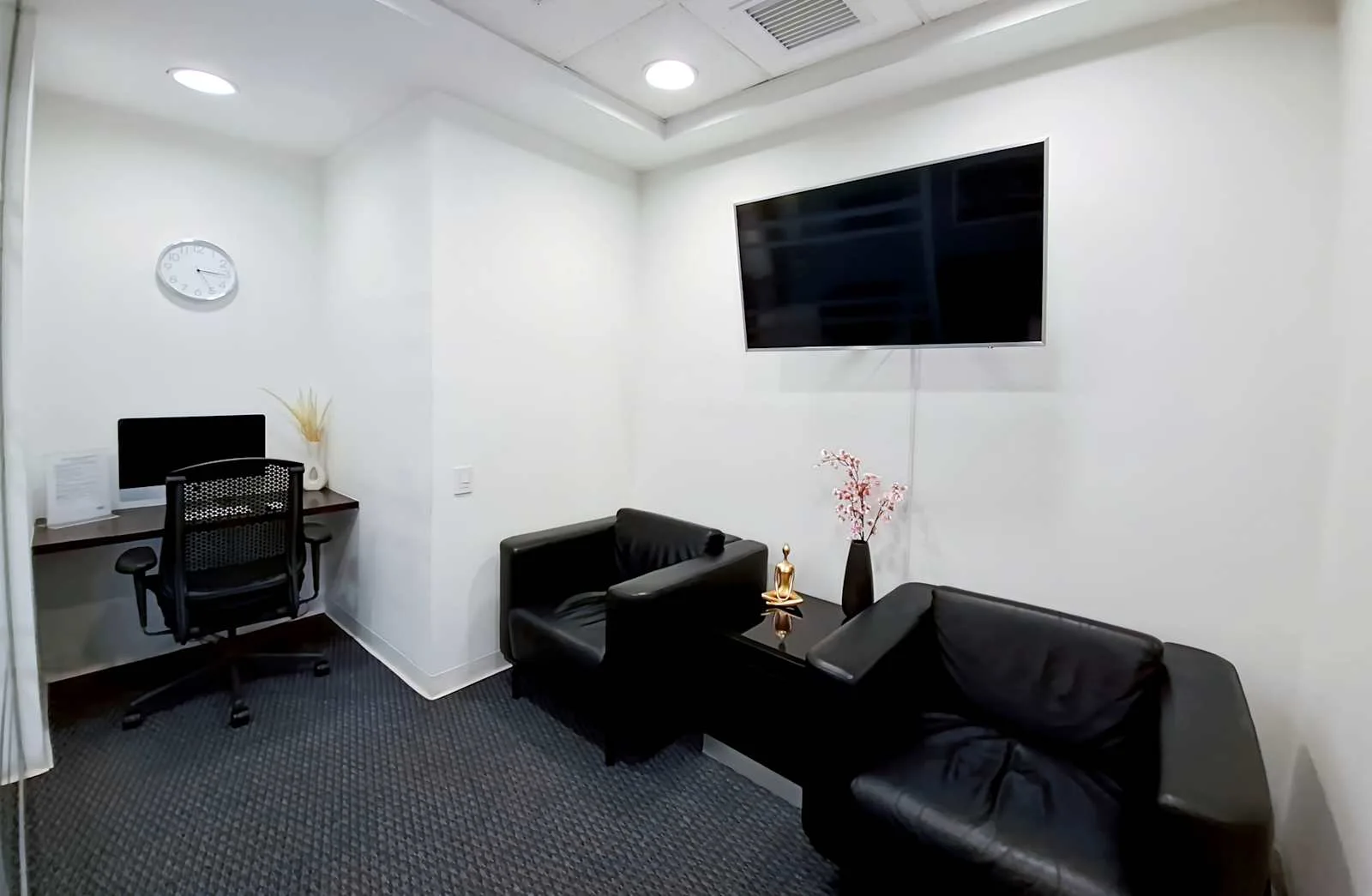 Regus - Platinum Plaza I