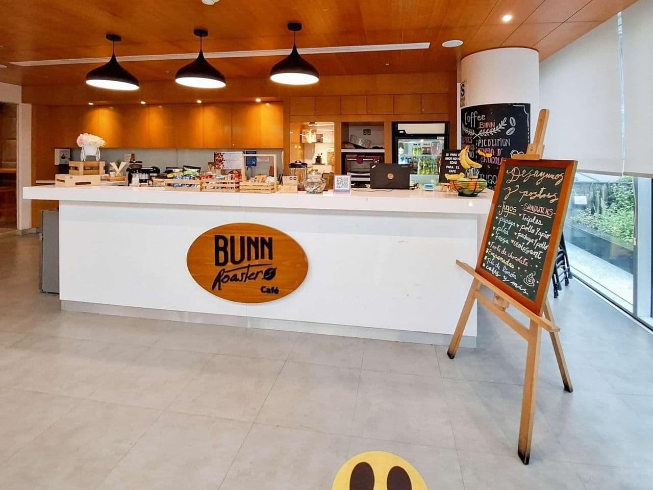 Spaces - 607 Jorge Basadre Avenue