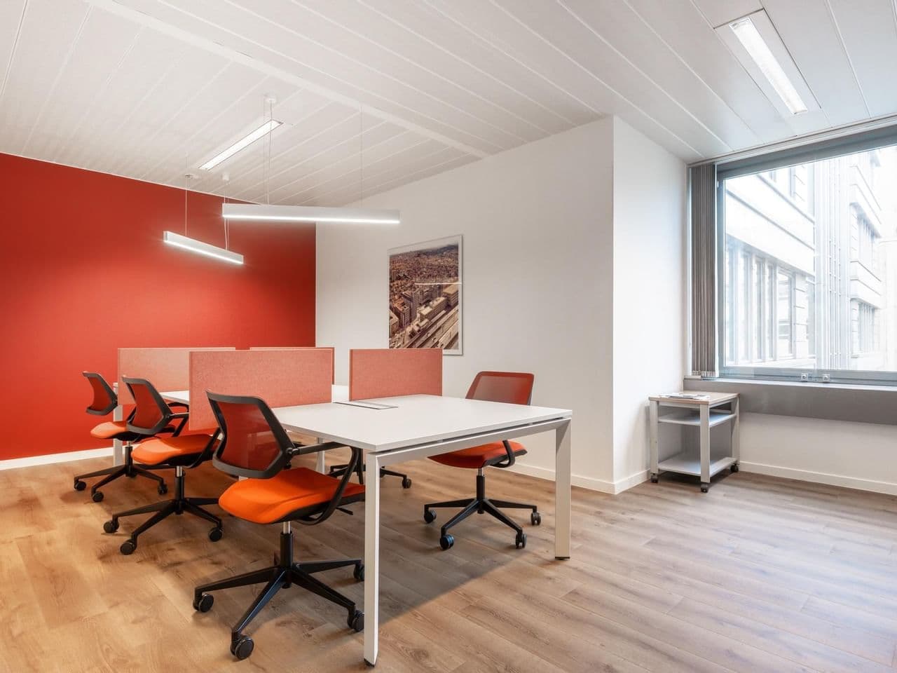 Spaces Avenida De Bruselas 7