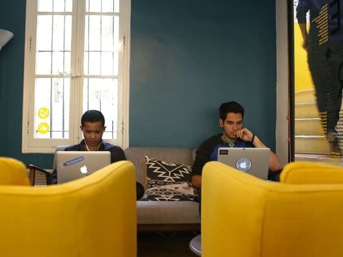 Yelloworking